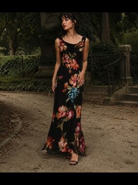 VINTAGE ROMANTIC DARK COQUETTE WHIMSIGOTH BEADED MAXI BY MLLE GABRIELLE  🦋